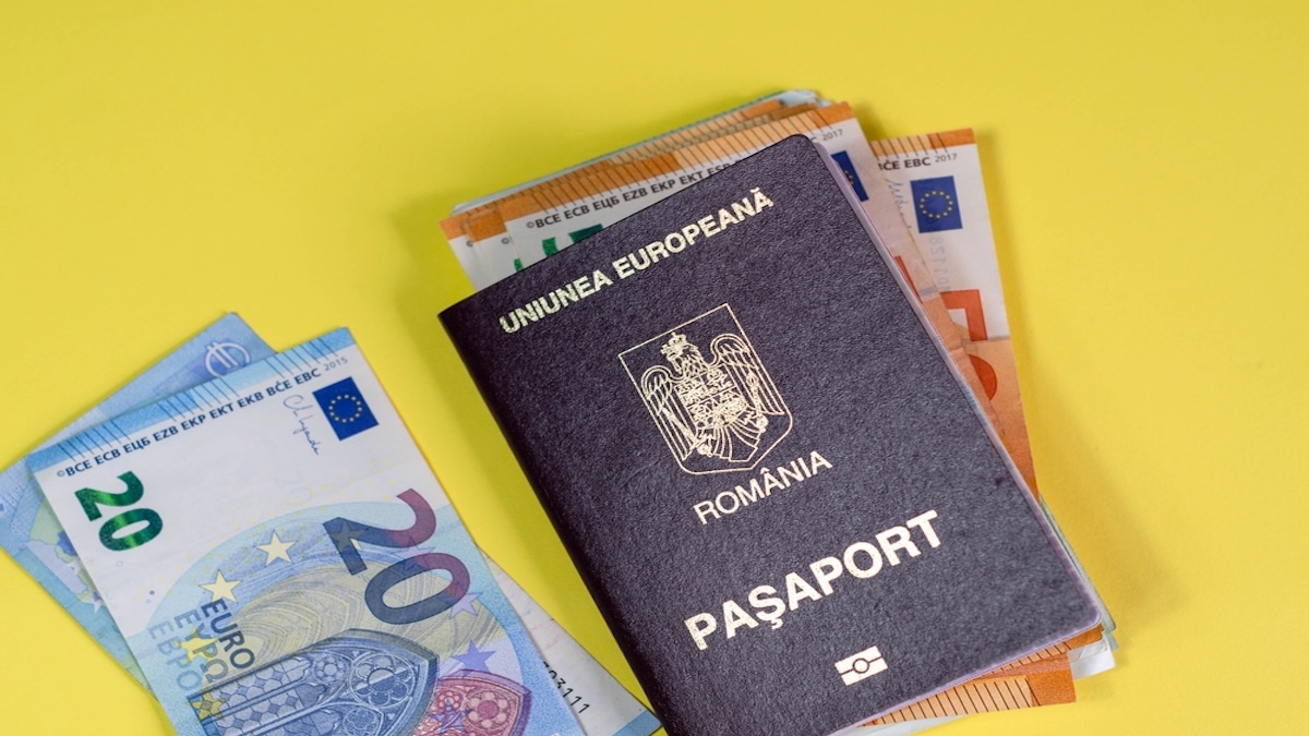 A Low-Immigration Economy