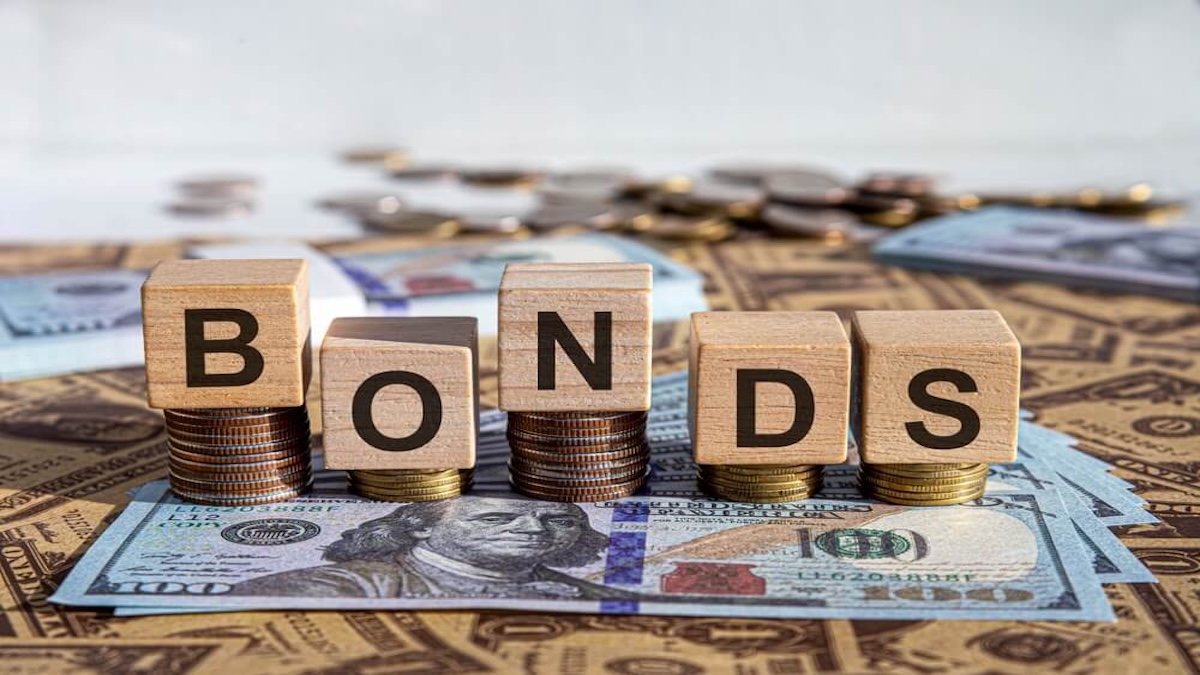 bonds-regain-role